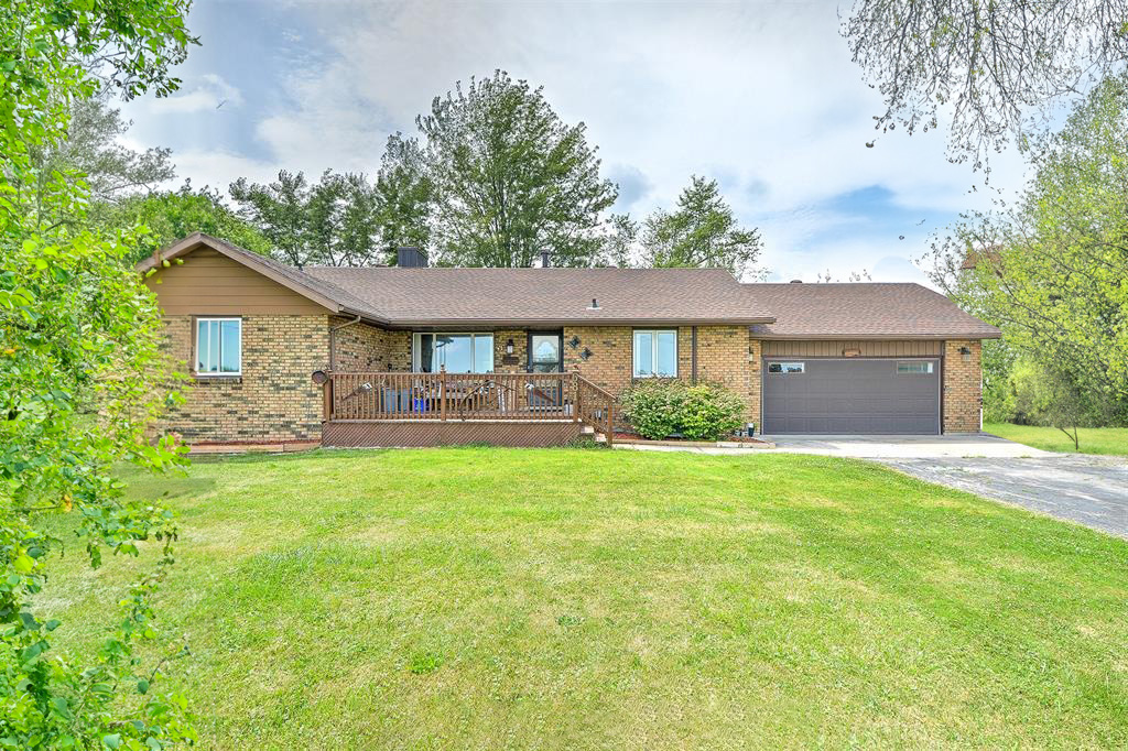 Houses for Sale in St. Joachim, Ontario